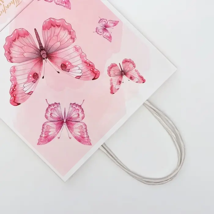 Пакет подарочный крафтовый &laquo;Прекрасных моментов&raquo; 18&times;8&times;25 см, 120 г/м&sup2;