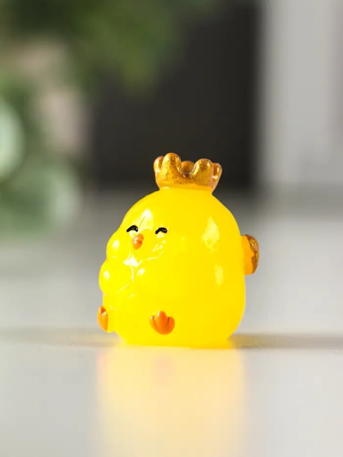 Сувенир полистоун флюоресцентный "Цыплята" набор 4 шт 2,5х3,2 см