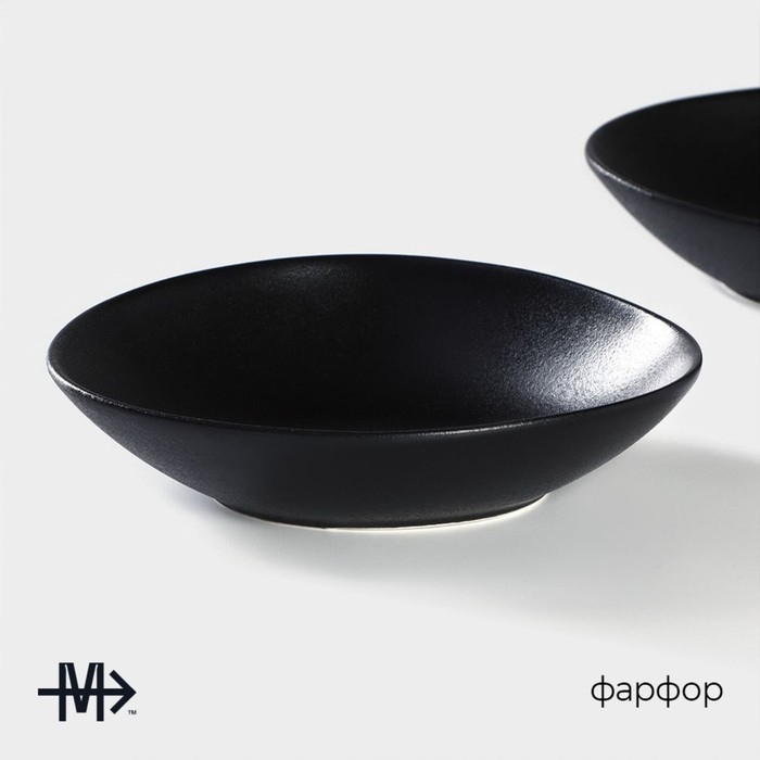 Тарелка глубокая фарфоровая Magistro Carbon, 17,5&times;15 см, цвет чёрный