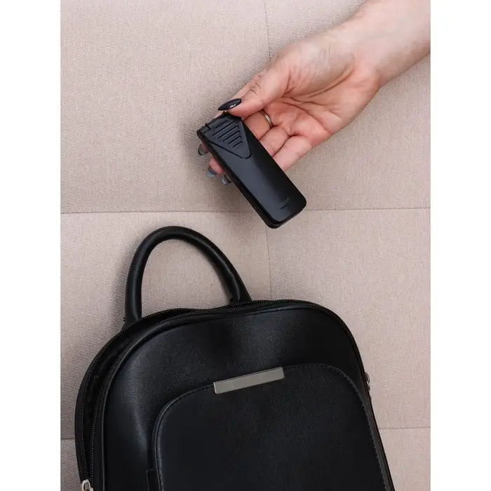 Щётка для одежды складная, 0.6&times;3.5&times;9.5 см, чёрная