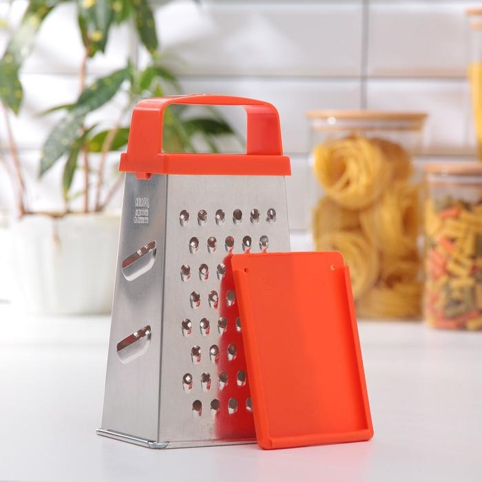 Тёрка &laquo;Универсал&raquo;, 4 грани,с крышкой-дозатором и с пластмассовой ручкой 11&times;8,5&times;22 см, цвет МИКС