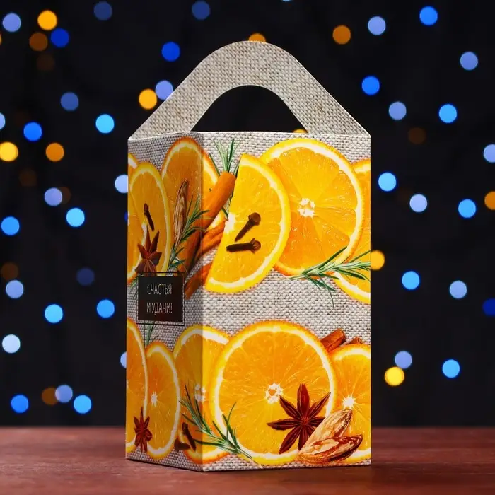 Подарочная новогодняя коробка &laquo;Апельсинки&raquo;, упаковка, 10&times;10&times;18 см