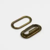 Застёжка для кепки, с люверсом, 2&times;2 см, цвет бронзовый