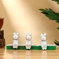 Сувенир &laquo;Зайки на скамейке&raquo;, 18&times;4&times;6 см, дерево