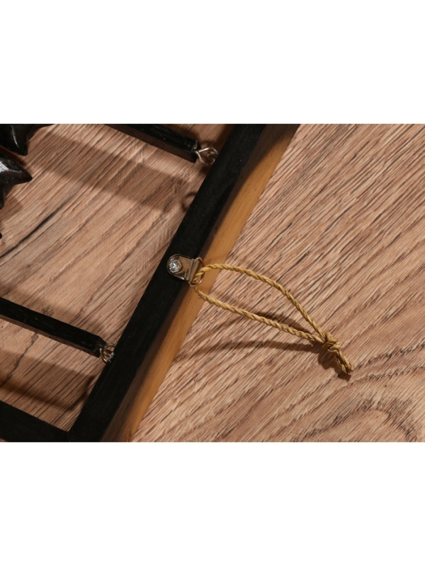 Сувенир интерьерный "Кошки на качелях" дерево 19х19 см