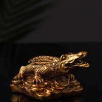 Фигура "Крокодил на деньгах" 12х10х8 см, бронза