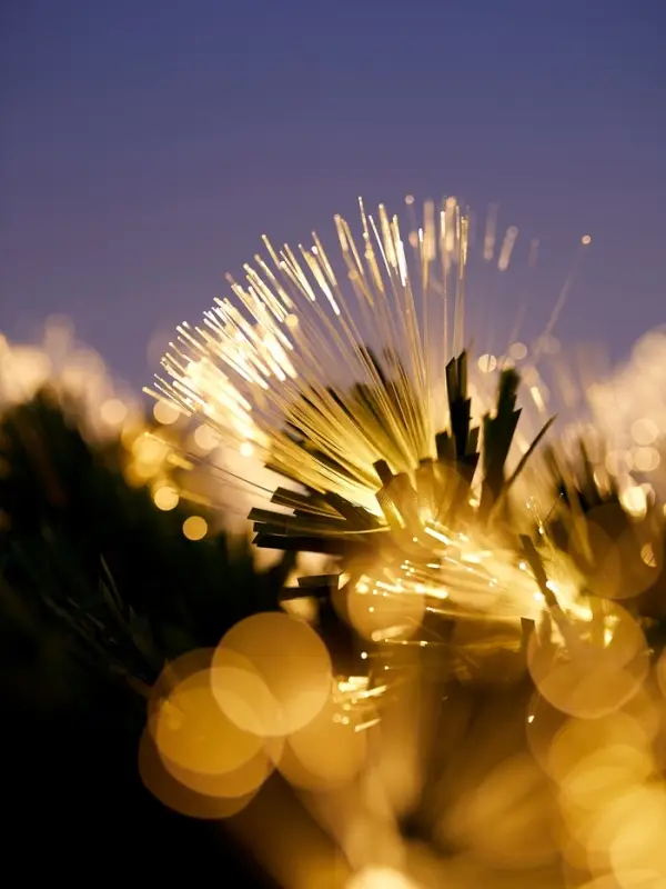 Хвойная гирлянда фиброоптическая &laquo;Вспышки&raquo; 200 см, автопереключение