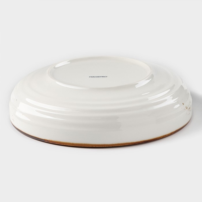 Тарелка фарфоровая глубокая Magistro &laquo;Церера&raquo;, 1,1 л, d=22 см, цвет белый