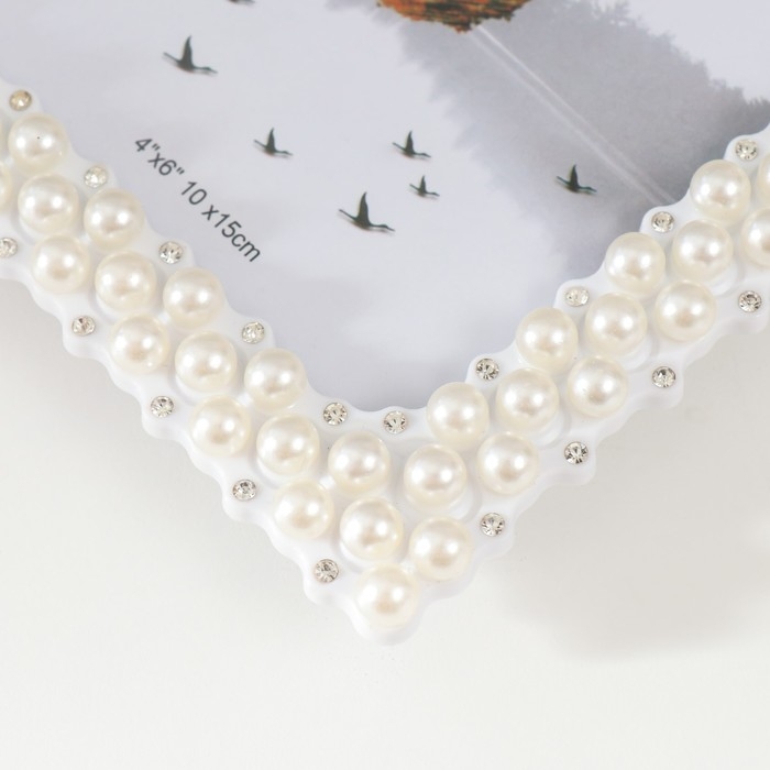 Фоторамка пластик 10х15 см "Жемчуг и стразы" прямые углы 17,5х12,5 см