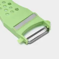 Овощечистка с тёркой и шинковкой Доляна, 17 см, зелёная