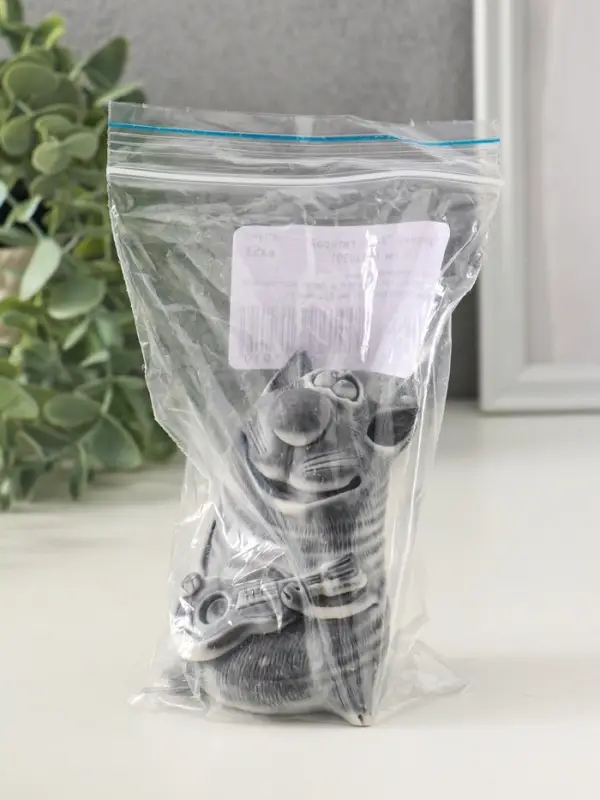 Сувенир "Кот с гитарой" 9 см