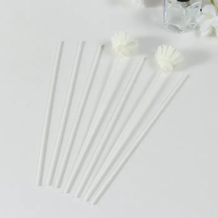 Палочки фибровые для аромадиффузора "Белоснежные цветы" набор 2 цветка + 5 палочек