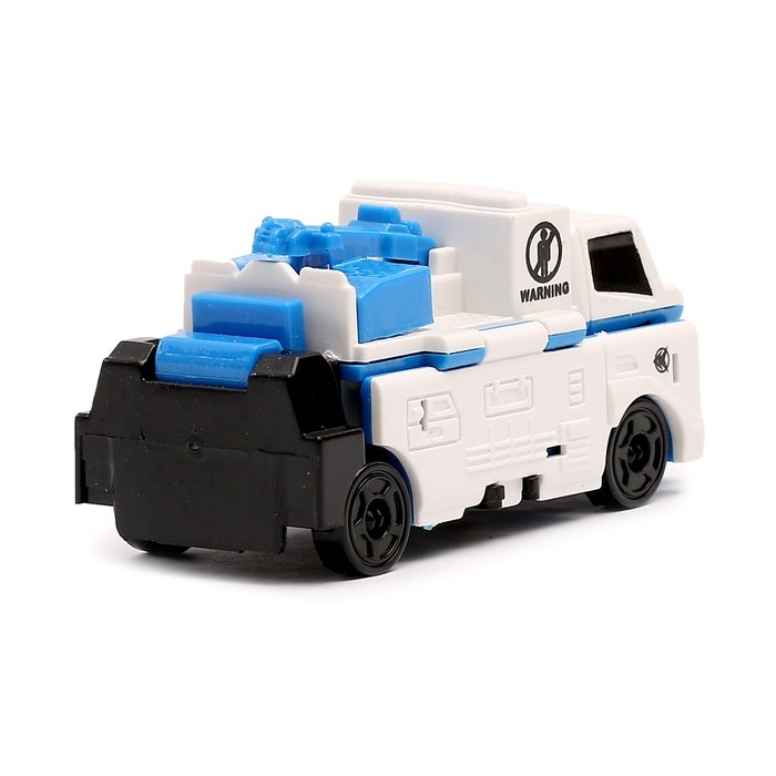 Машинка-трансформер &laquo;Вывернушка&raquo;, цвет МИКС