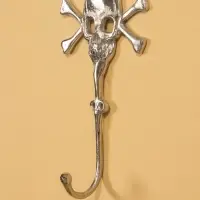 Крючок настенный "Весёлый Роджер" 23х14х5 см, алюминий, цв. серебро