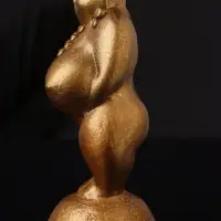 Фигура "Богиня плодородия" 13х6х6 см, бронза