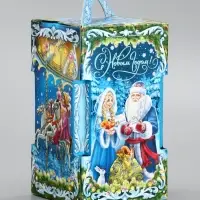 Подарочная новогодняя коробка &laquo;Новогодняя карусель&raquo;, для сладких подарков, 10.6&times;10.6&times;18.8 см