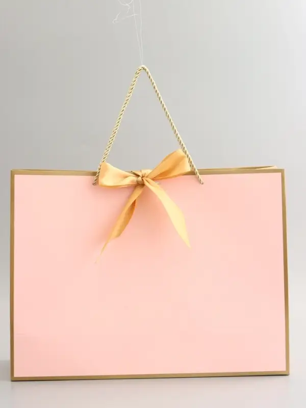 Пакет подарочный, розовый , с бантом, 43 х 32 х 14 см