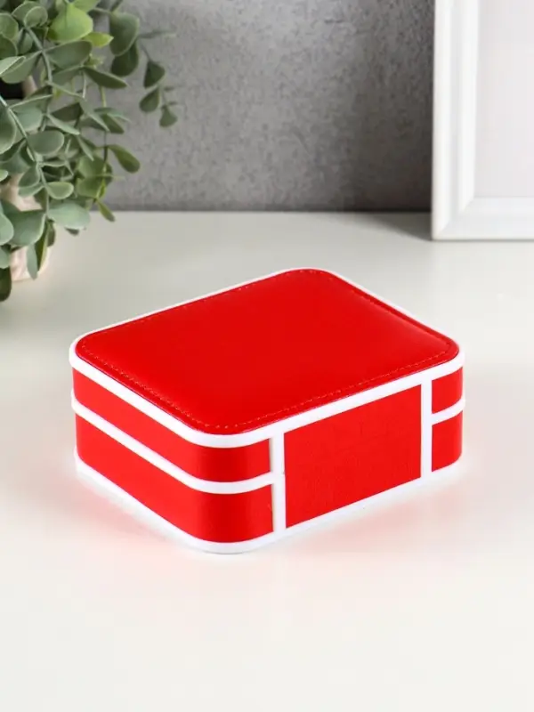 Шкатулка пластик, кожзам для украшений 6 ячеек, 10 полос, красная 13,5х11,5х5,5 см