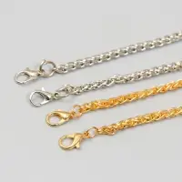 Цепочка с 2-мя карабинами толщина звена 0,1 см 0,4х60 см золото/серебро МИКС