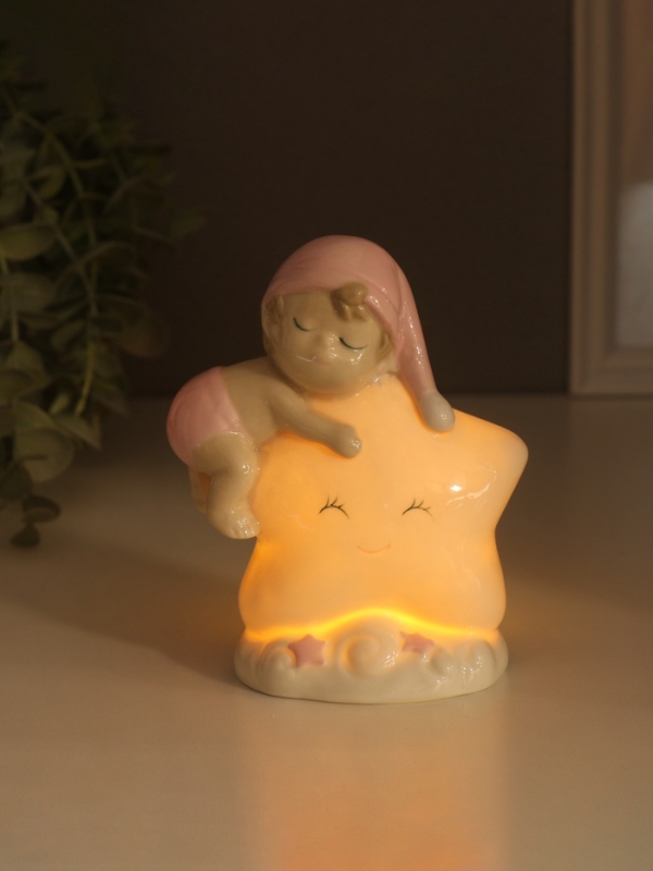 Сувенир керамика свет "Малышка в розовом колпаке на звёздочке" 6х10,5х12,5 см