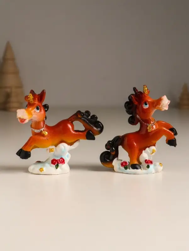 Сувенир полистоун "Лошадка на облачке с розами" МИКС 6,4х2,5х6 см