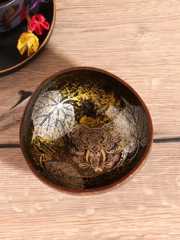 Чаша "Мудрый слон" 14х14х6 см, кокос