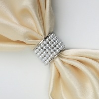 Муфта для платка &laquo;Жемчужинка&raquo;, цвет белый в серебре