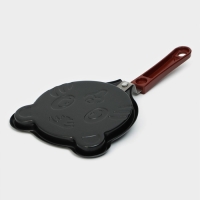 Сковорода Доляна &laquo;Котик&raquo;, d=14 см, пластиковая ручка, антипригарное покрытие, углеродистая сталь, чёрная