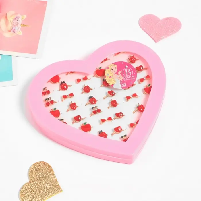 Кольцо детское &laquo;Ассорти&raquo; в сердце, форма МИКС, цвет красный в золоте, безразмерное