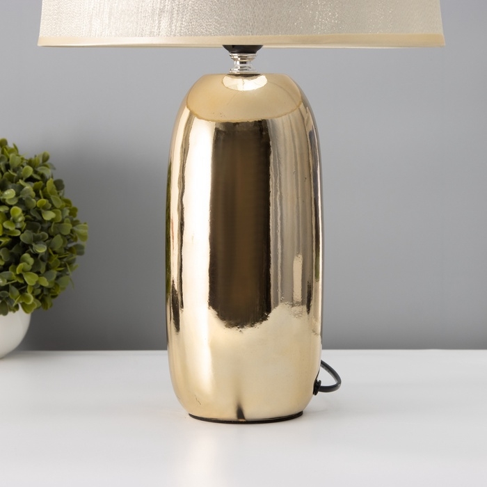 Настольная лампа с абажуром RISALUX &laquo;Рикардо&raquo;, Е27, 40 Вт, фигурное основание, 30&times;30&times;48 см