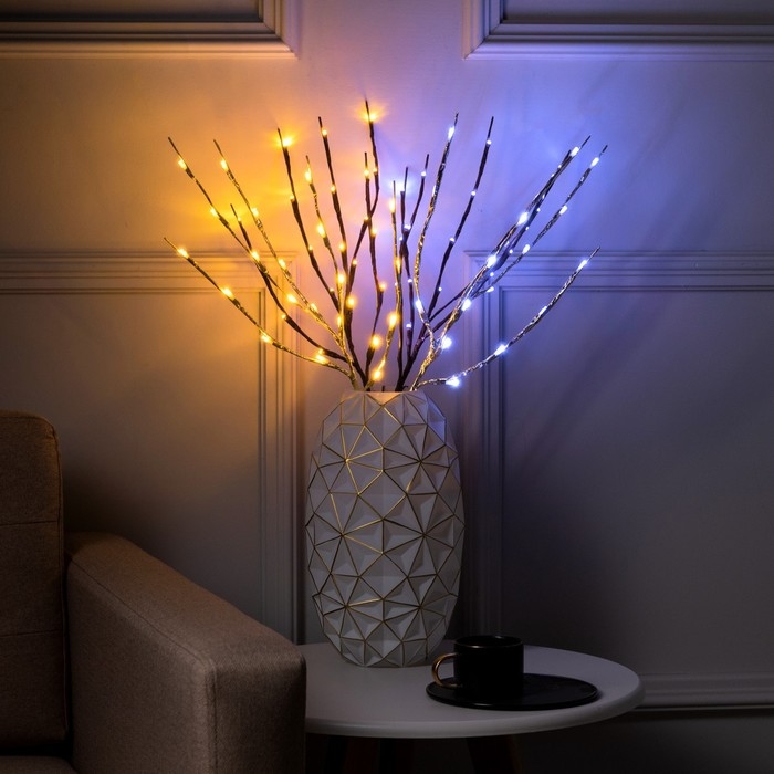 Светодиодная ветка 70 см, 20 LED, серебристая, AAх2 (не в комплекте), свечение белое