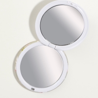 Зеркало складное &laquo;Единороги&raquo;, d = 7,3 см, с увеличением, цвет оливковый