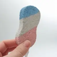 Пемза для педикюра &laquo;Бесконечность&raquo;, с подвесом, 9.5&times;4.5 см, в коробке, разноцветная