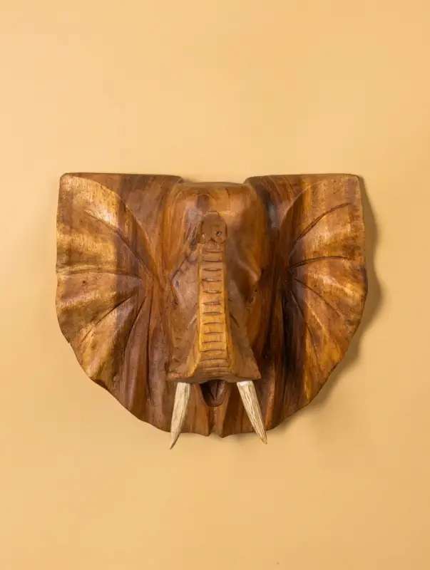 Панно &laquo;Голова слона&raquo;, 32&times;15&times;22 см, дерево Суар, бежевое