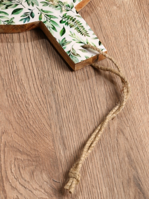 Доска разделочная круглая "Оливковая ветвь" дерево манго 36х28 см