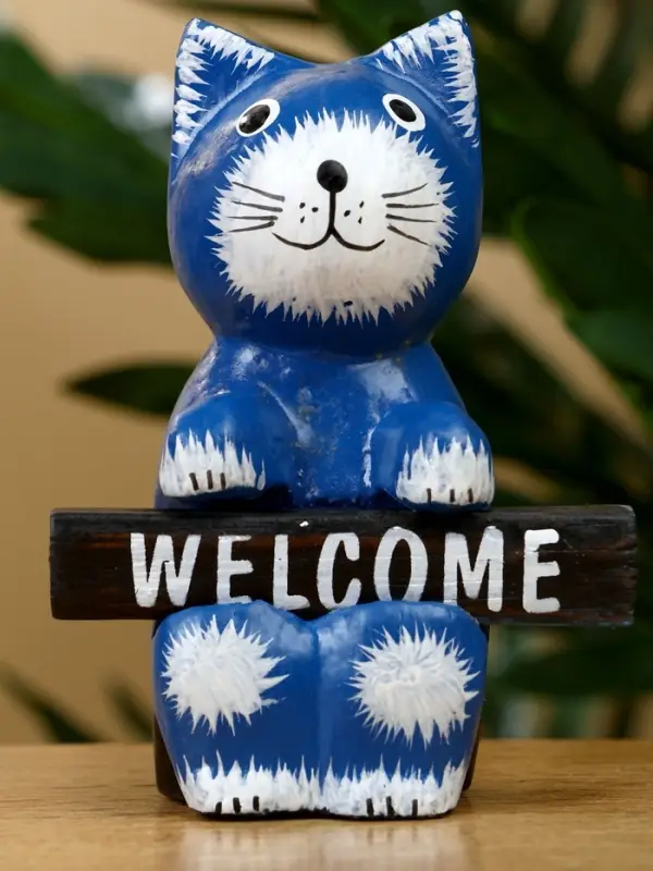 Сувенир "Кот с табличкой WELCOME" дерево 8х4х10 см, цв. синий