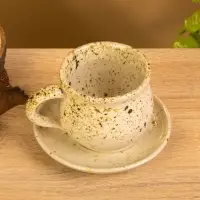 Чашка с блюдцем "Камень 1" керамика, цв. бежевый в крошку, 13х13х9 см