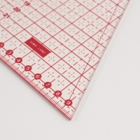 Линейка для пэчворка, 24 &times; 20 см, толщина 2,5 мм, цвет прозрачный/розовый