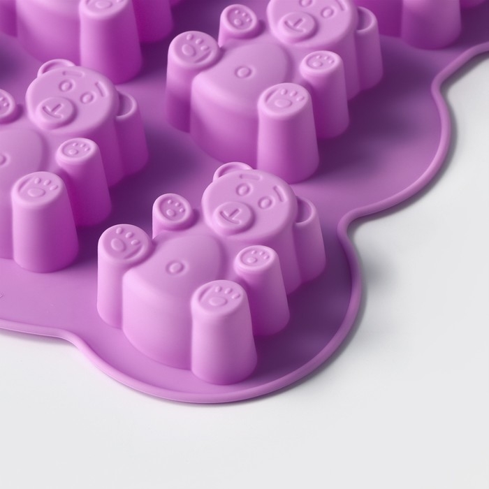 Форма для выпечки Доляна &laquo;Мишка&raquo;, силикон, 27&times;24 см, 7 ячеек, цвет сиреневый