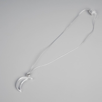 Светодиодный кулон &laquo;Полумесяц&raquo; 60 см, батарейки, свечение мульти (RGB)