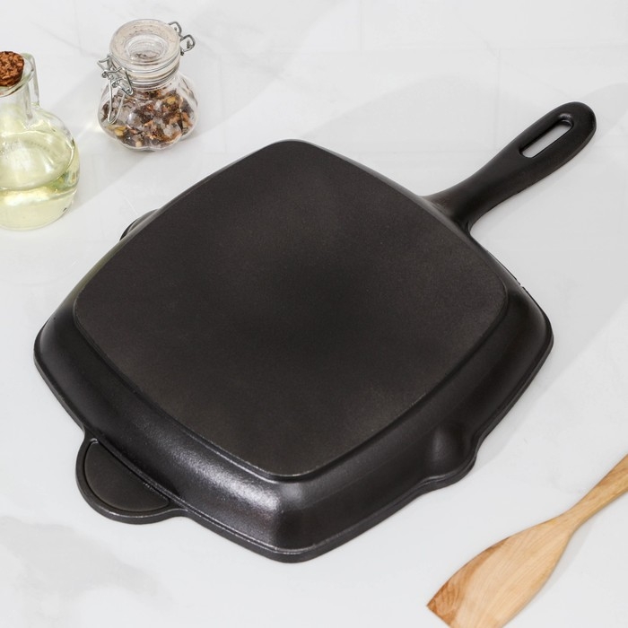 Сковорода гриль чугунная &laquo;Гриль глубокий&raquo;, 28&times;26&times;4,5 см, 2 слива, чугунная ручка, цвет чёрный