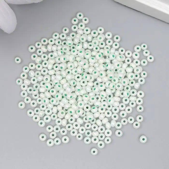 Бисер стекло 8/0 "Цветная серединка. Мята" 10 гр