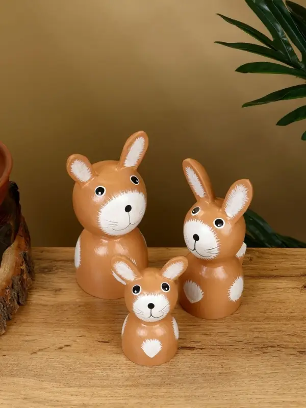 Набор сувенирный &laquo;Зайки&raquo;, h=15 см, h=13 см, h=10.5 см, дерево, коричневый