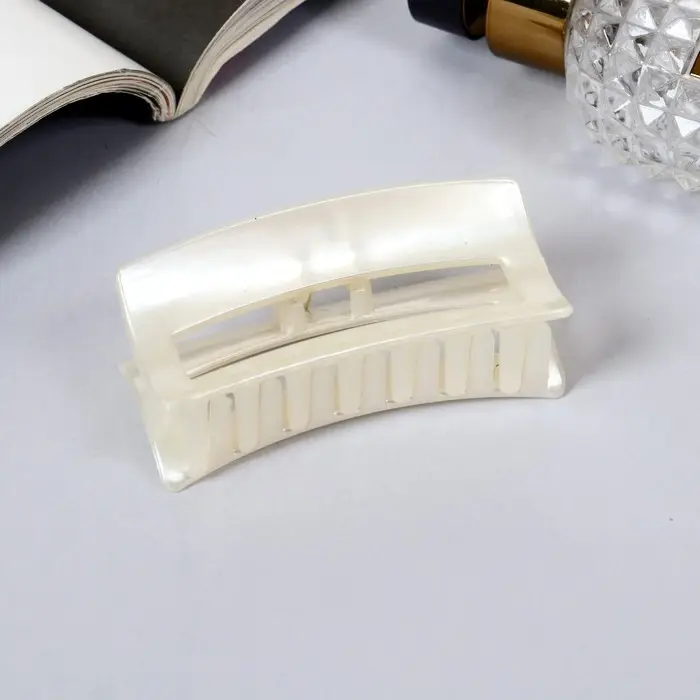 Крабик для волос &laquo;Глянец&raquo;, прямой геометрия, 7 см, белый