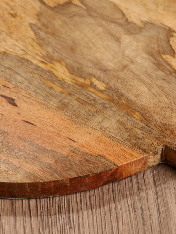 Доска разделочная круглая "Оттенки сирени" дерево манго 36х28 см