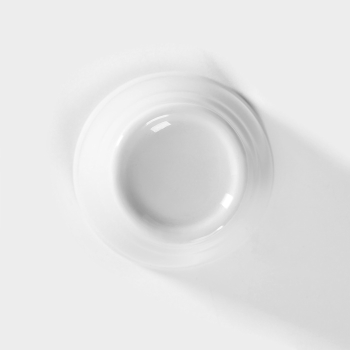 Подставка для яйца фарфоровая &laquo;Бельё&raquo;, 50 мл