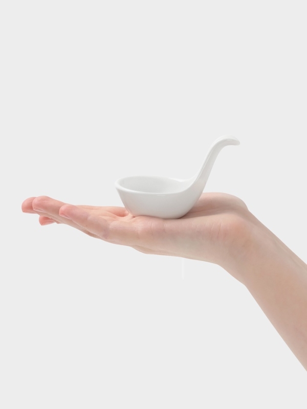 Соусник с ручкой 8,9 см