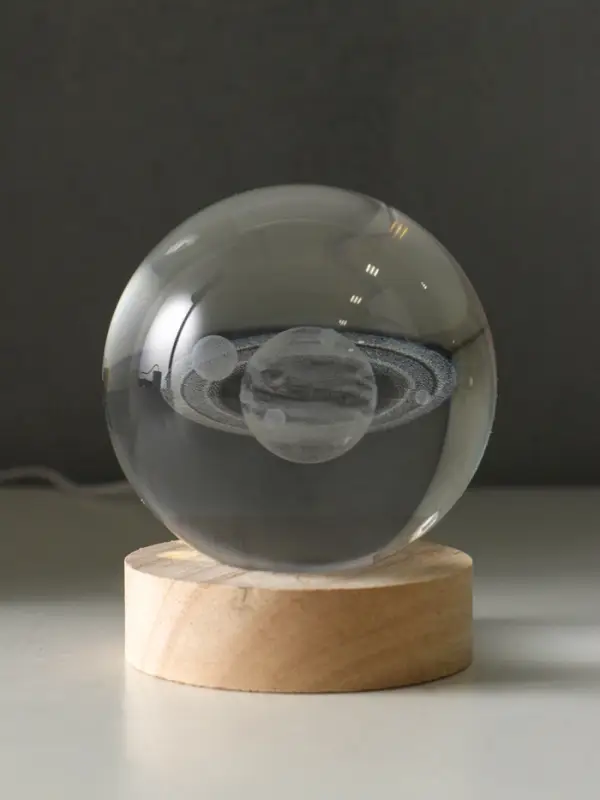 Сувенир стекло подсветка "Солнечная система" d=8 см подставка дерево, USB 8х8х9,5 см