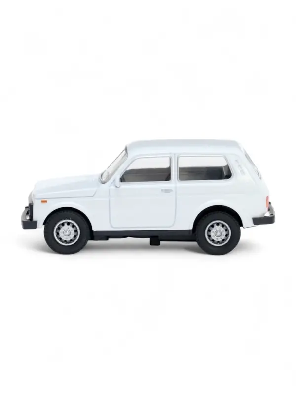 Машина металлическая "LADA 4x4", белая, 10 см, инерц. LADA4X4-11-WH