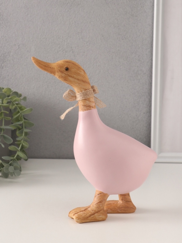 Сувенир полистоун "Утка с ромашками и тюльпанами" 17х7,5х21,5 см